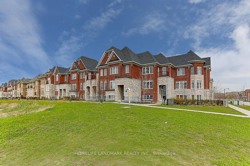 307 Dundas Way, Markham, L6E 0S8 | Image 2