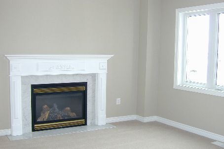 2 Laurelbank Cres, Georgina, L4P4H6 | Image 3