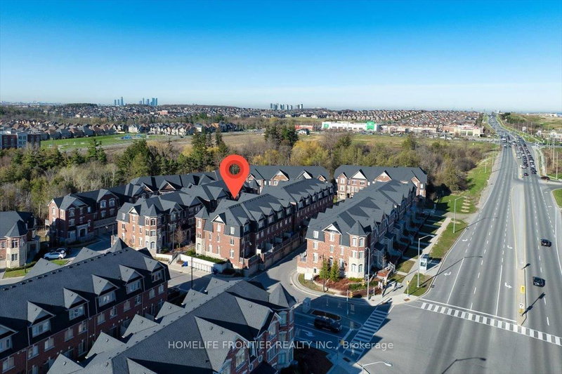 32 - 1331 Major Mackenzie Dr, Vaughan, L4A 4W4 | Image 2