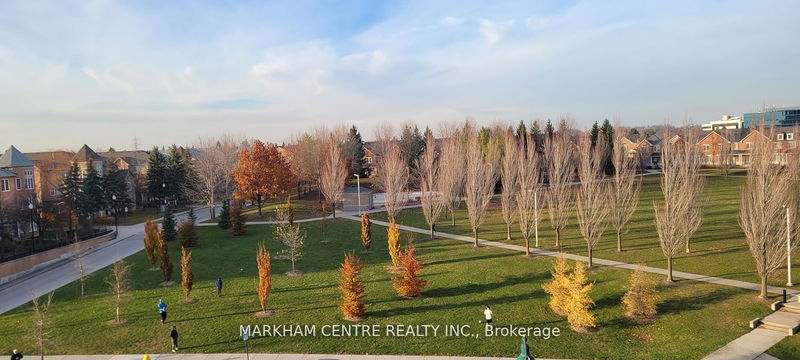 home for lease on 712-33 Cox Boulevard