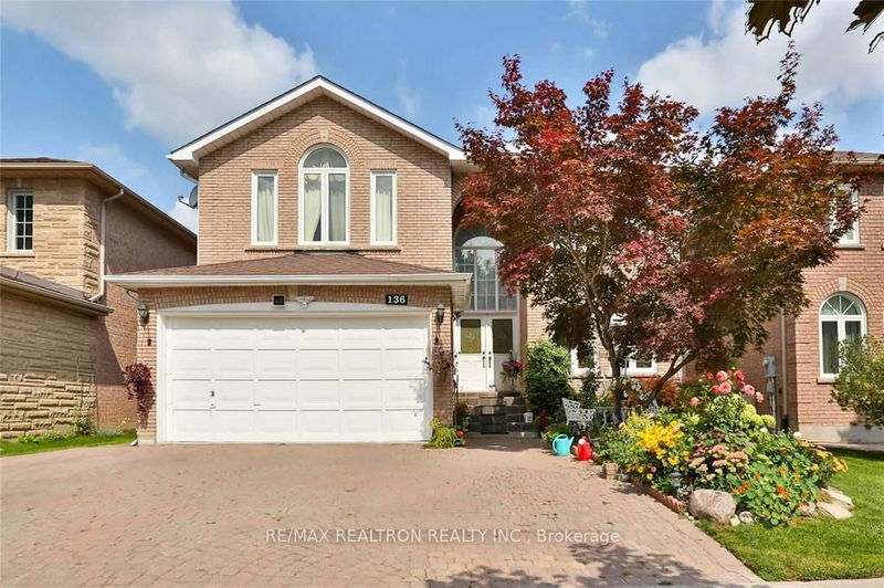 home for lease on Lower-136 Briggs Avenue
