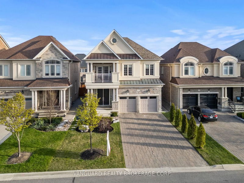 home for sale on 51 Dunrobin Crescent