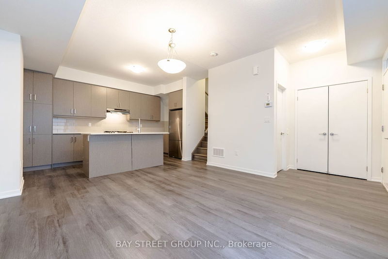 home for lease on TH 152-31 Almond Blossom Mews
