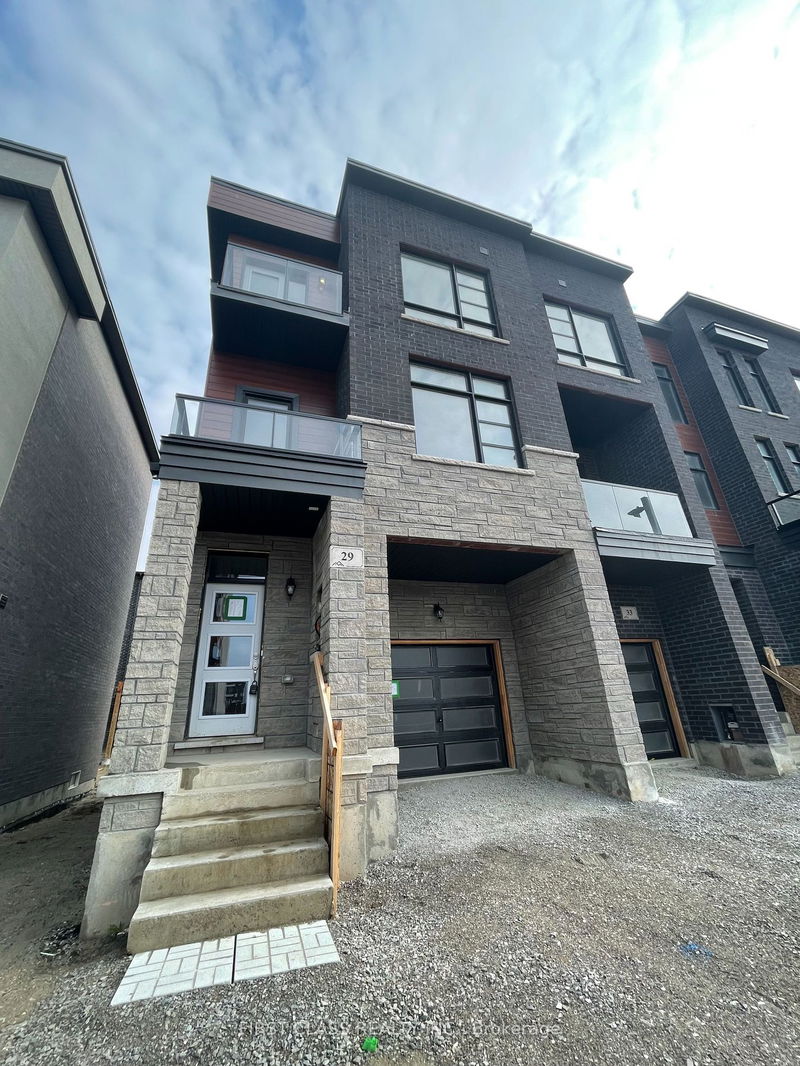 home for lease on 29 Quilco Road