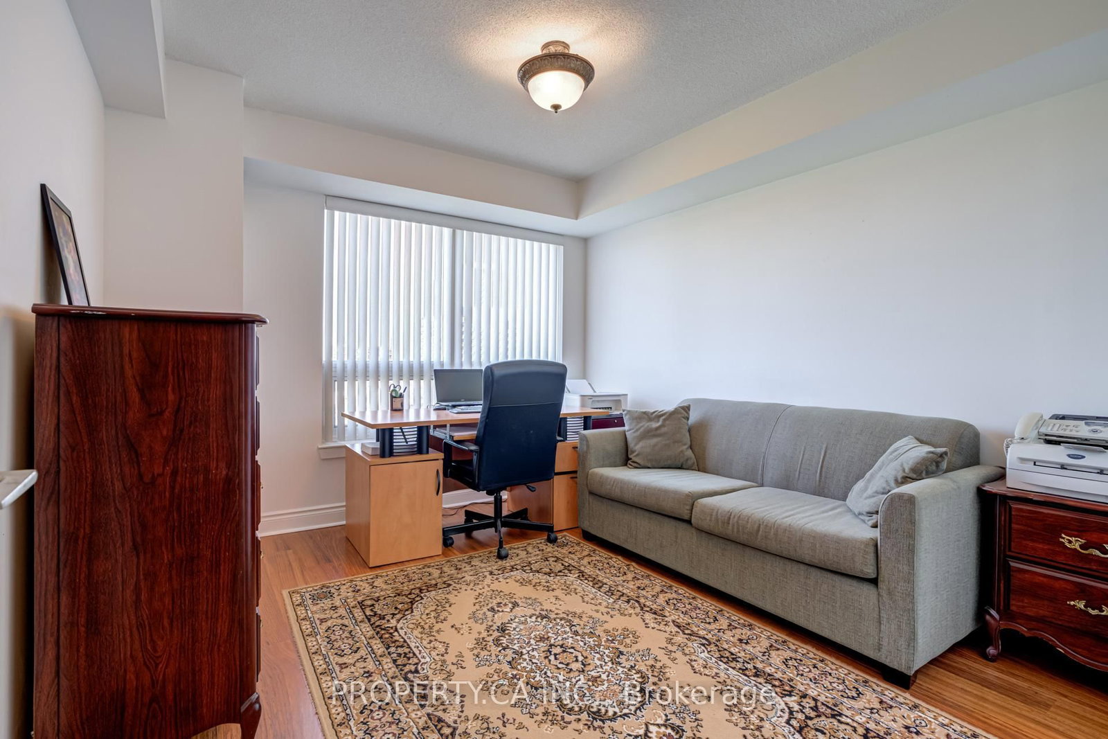 Listing Image 23