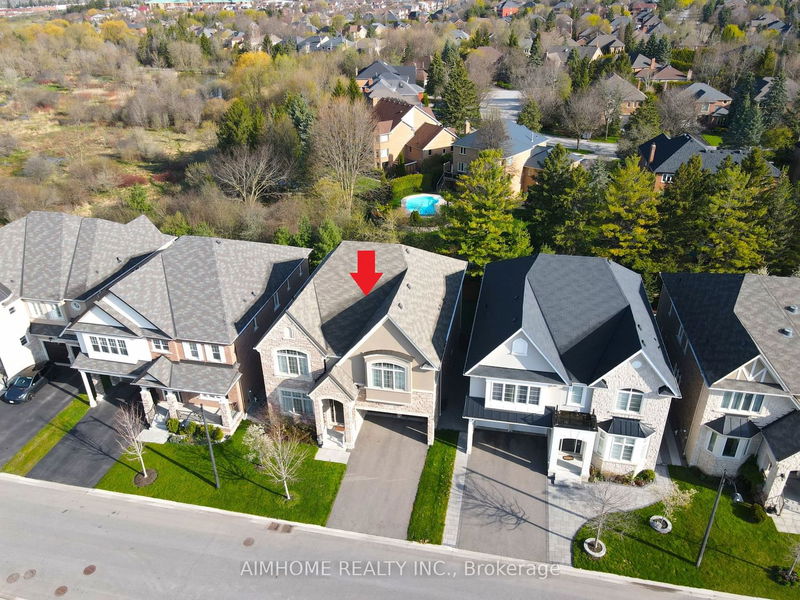 home for sale on 46 Bridgepointe Court