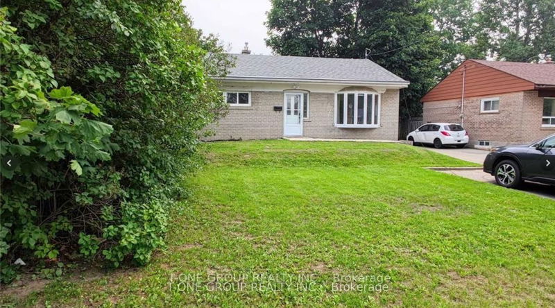home for lease on 107 Cartier Crescent