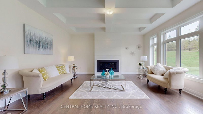 27 Upbound Crt, East Gwillimbury, L9N 0E5 | Image 2