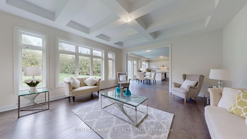 27 Upbound Crt, East Gwillimbury, L9N 0E5 | Image 3