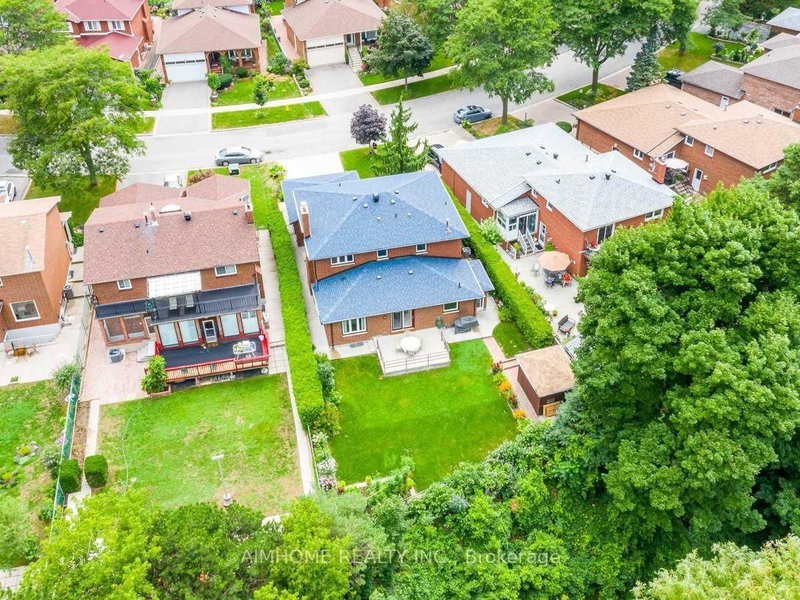 48 Cherry Hills Rd, Vaughan, L4K 1M4 | Image 2