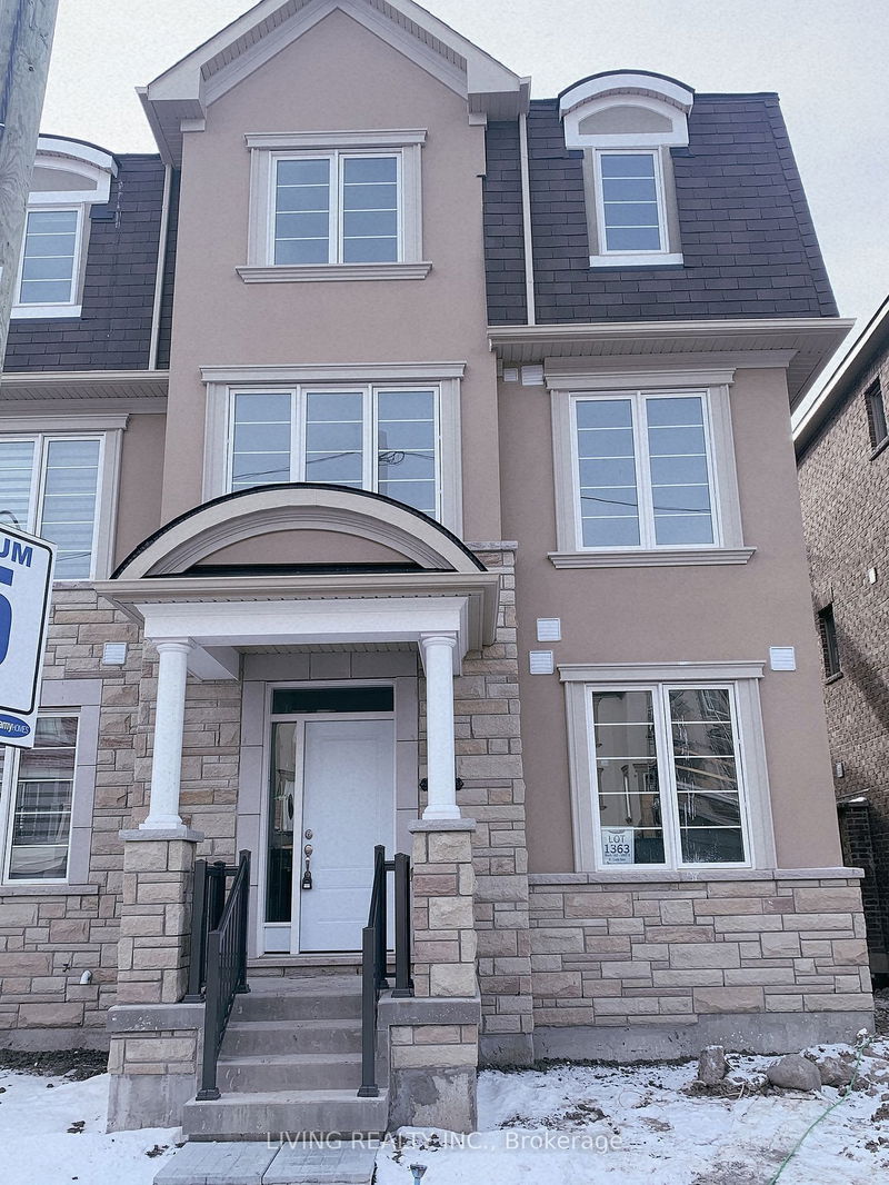 home for lease on 61 Casely Avenue