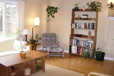 251 Stouffer St, Whitchurch-Stouffville, L4A4Y8 | Image 3