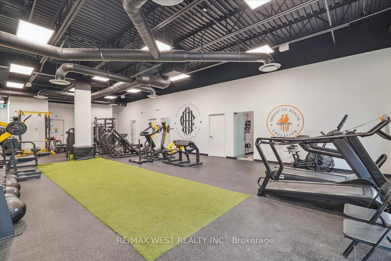 541 Cityview Blvd, Vaughan, L4H 0Z4 | Image 2