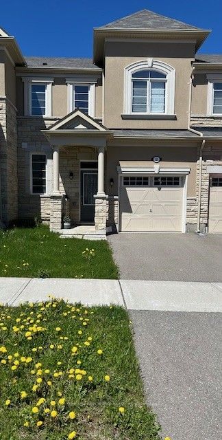 home for lease on 8 Ness Drive