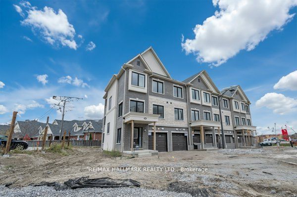 home for lease on 68 Covington Crescent