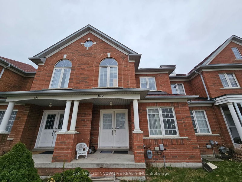 home for lease on 189 South Unionville Avenue