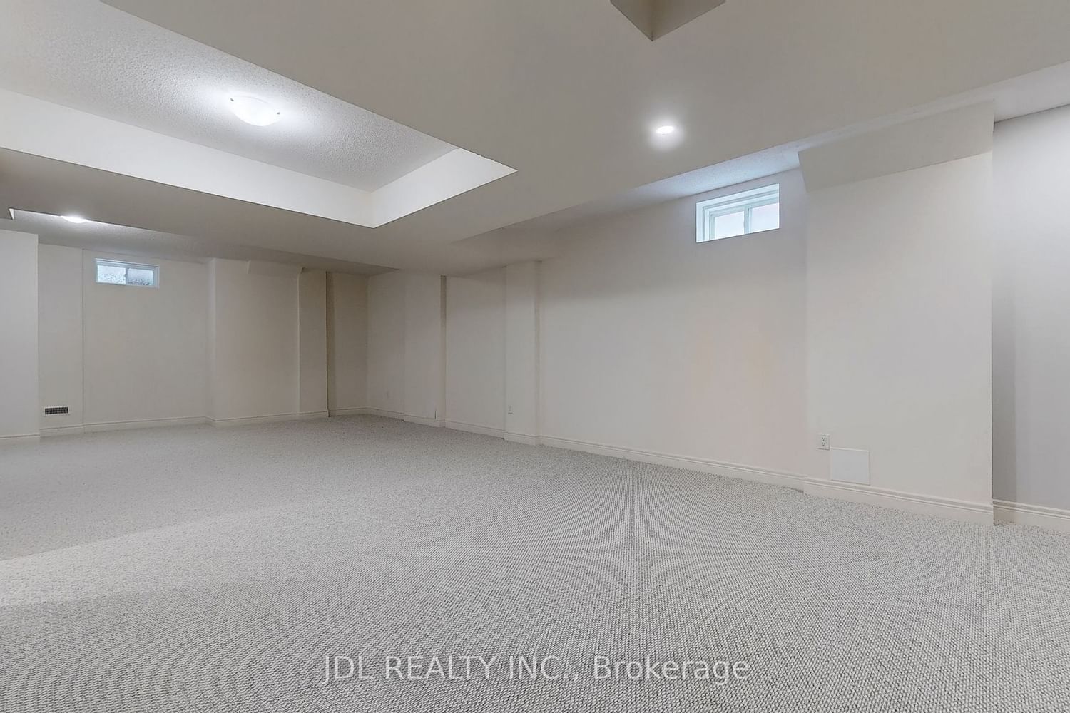 Listing Image 30