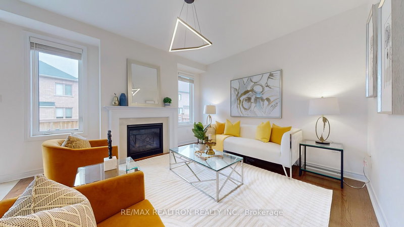 56 Jake Smith Way, Whitchurch-Stouffville, L4A 7X5 | Image 3