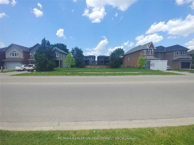 120 Townsgate Drive