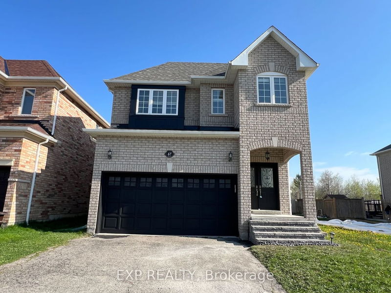 home for lease on 67 Laurier Avenue