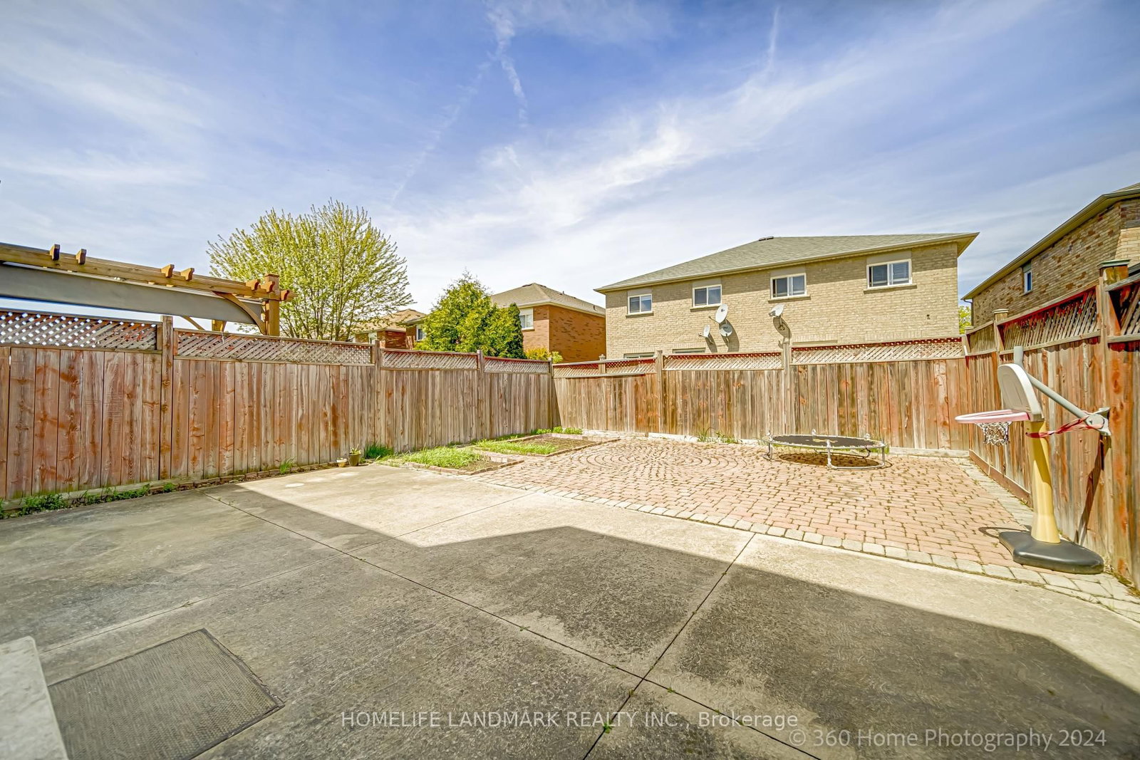 Listing Image 35