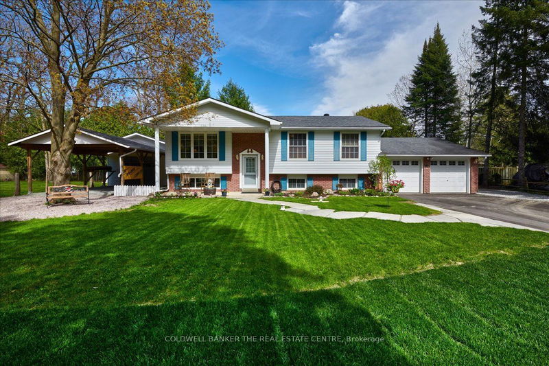 home for sale on 3929 Rosemary Lane