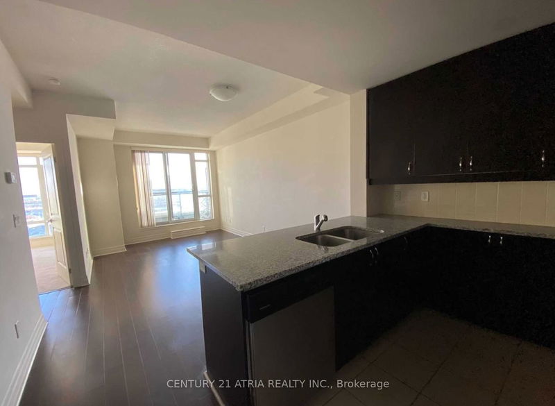 home for lease on 920-8110 Birchmount Road