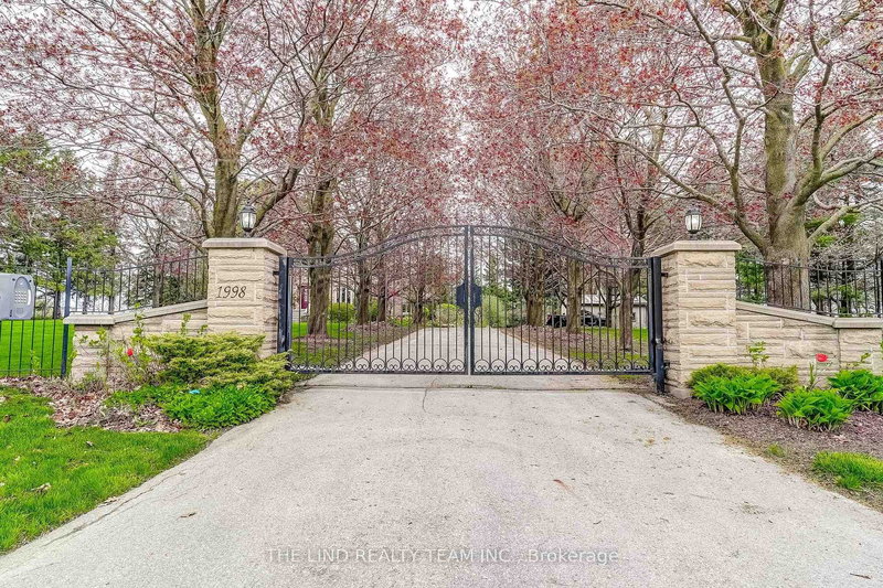 1998 Green Lane E, East Gwillimbury, L9N 0M1 | Image 2