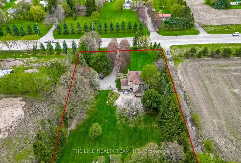 1998 Green Lane E, East Gwillimbury, L9N 0M1 | Image 2