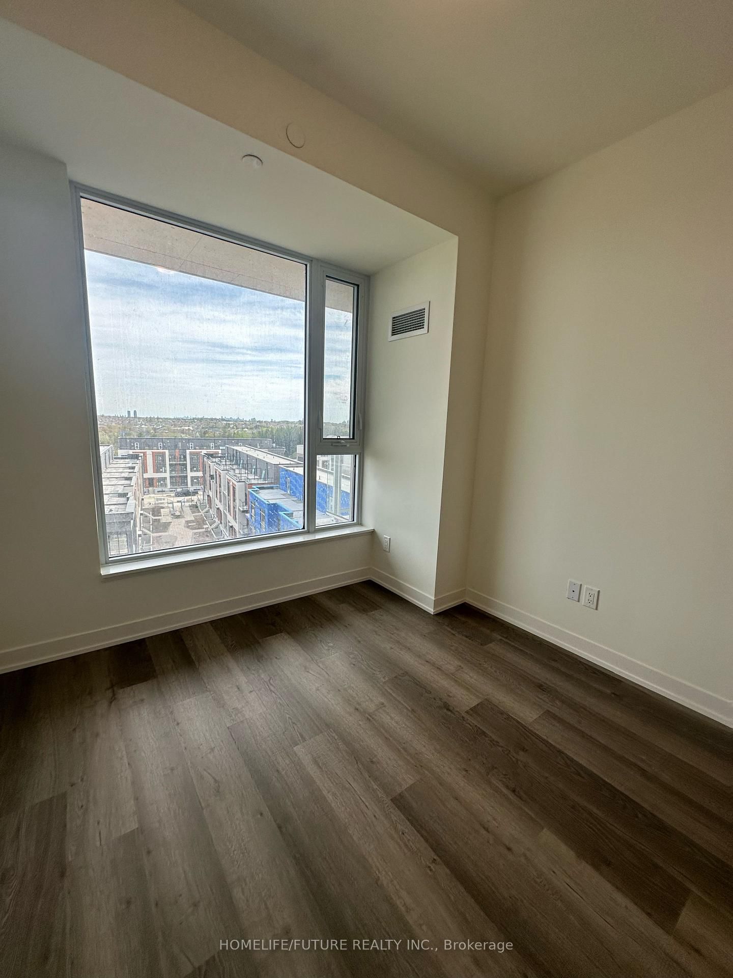 2 DAVID EYER Road, Unit 721 - Photo 7