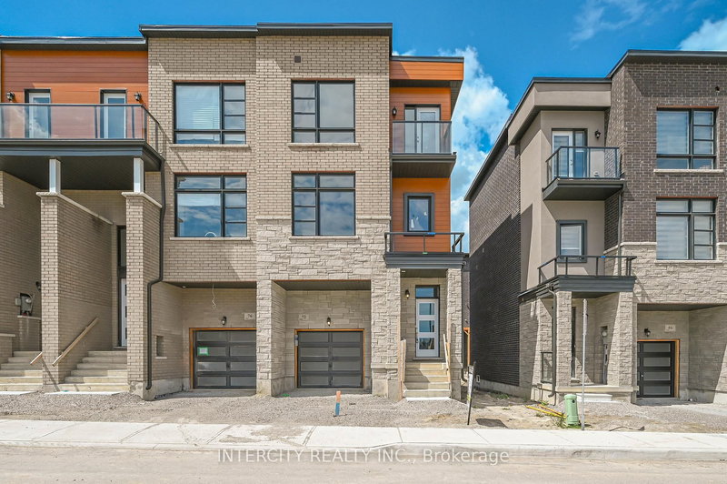 72 Wascana Rd, Vaughan, L4H 5G9 | Image 2