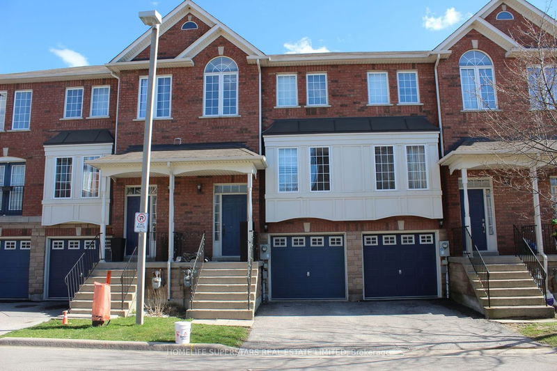 home for lease on 46-19 Foxchase Avenue