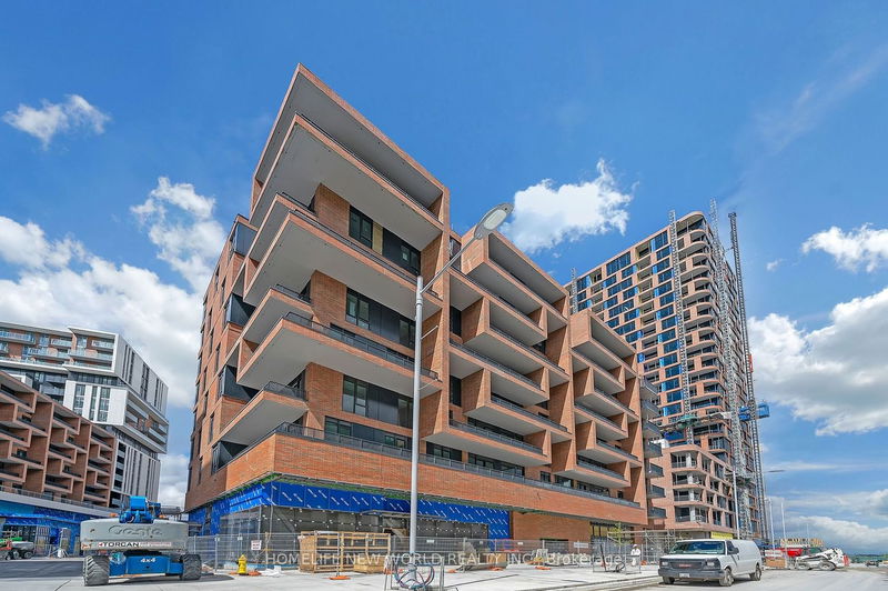 home for lease on C410-38 Simcoe Promenade