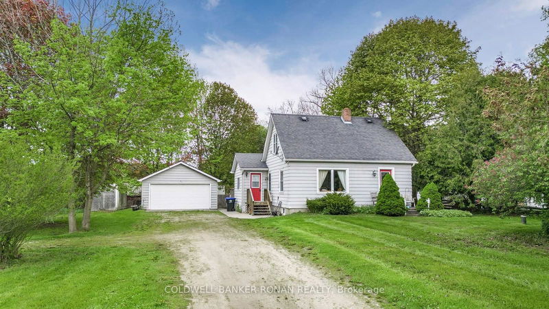 home for sale on 1134 17th Sideroad
