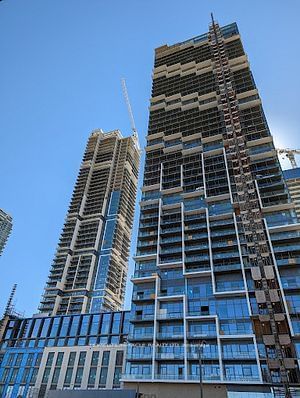 home for lease on 2912-7890 Jane Street