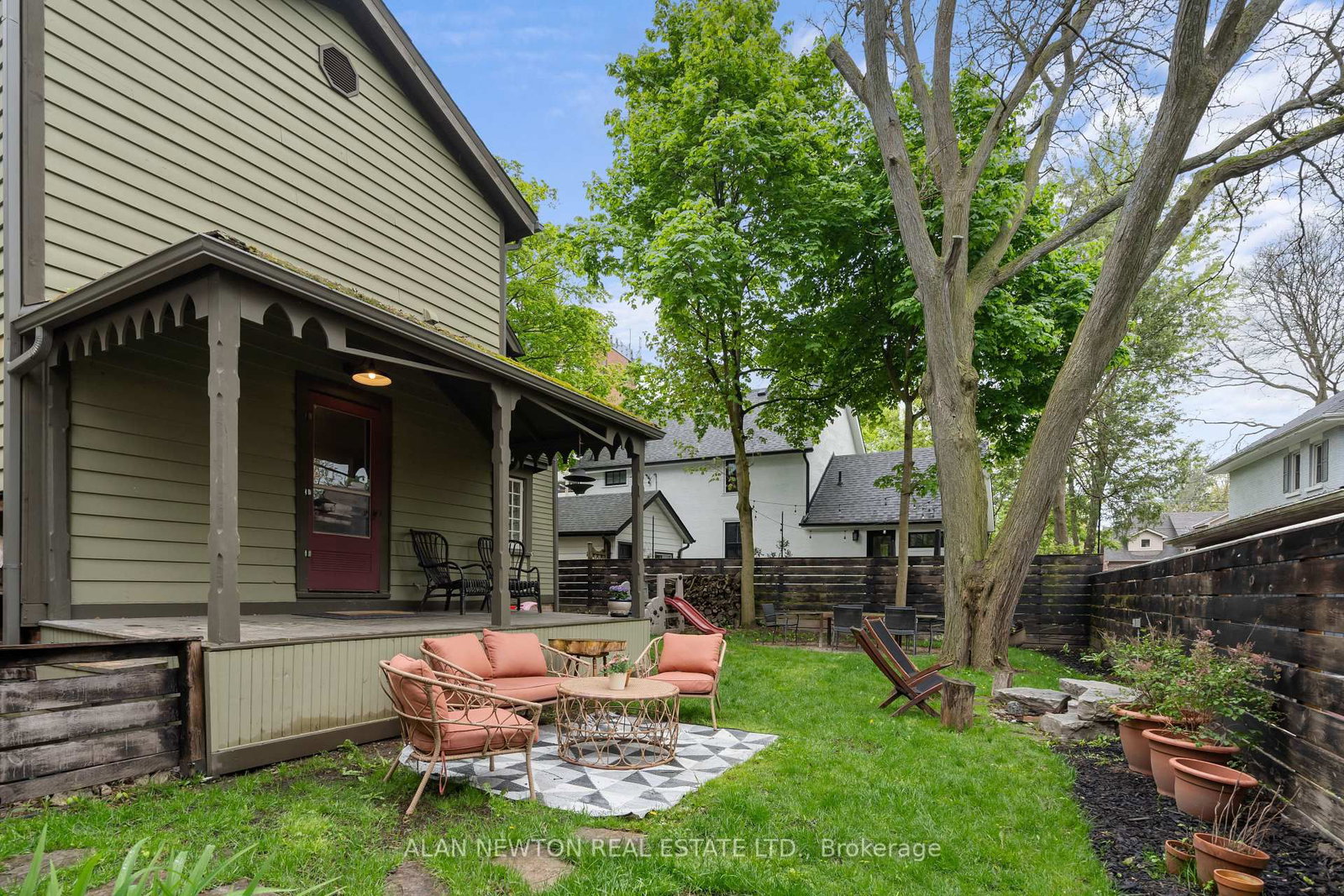 Listing Image 40