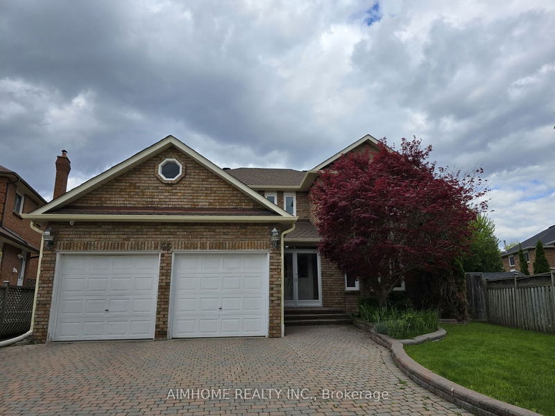 home for lease on 66 Montrose Crescent