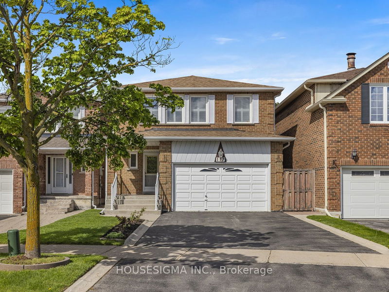 home for sale on 117 White Boulevard