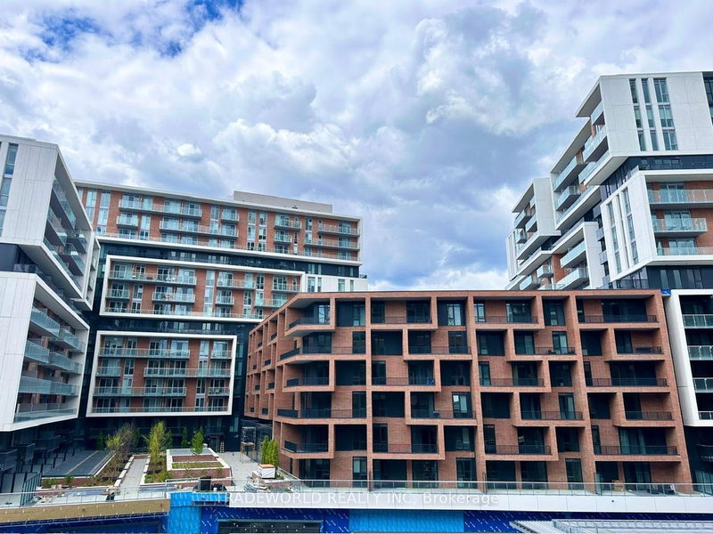 home for lease on C602-38 Simcoe Promenade