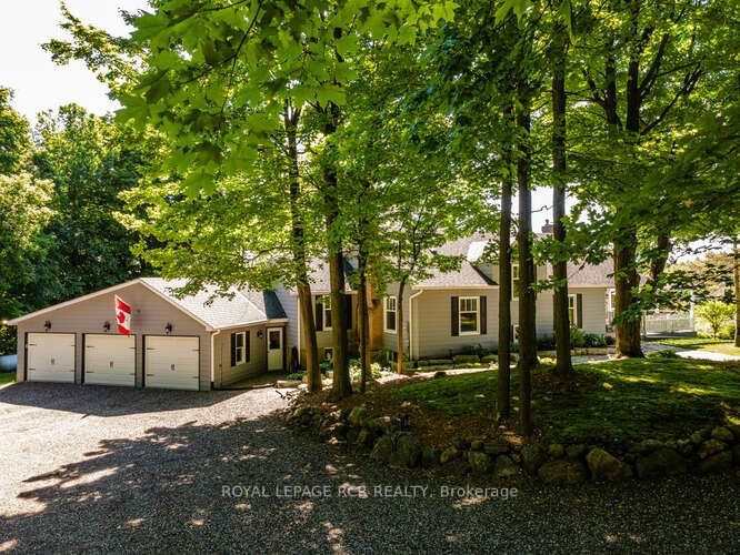 home for sale on 1309 Adjala Tecumseth Line