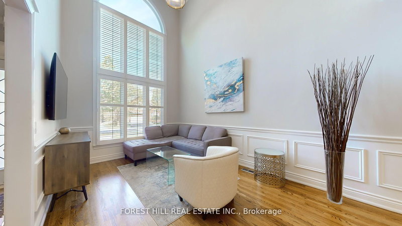 43 Oakhurst Dr, Vaughan, L4J 7V3 | Image 3