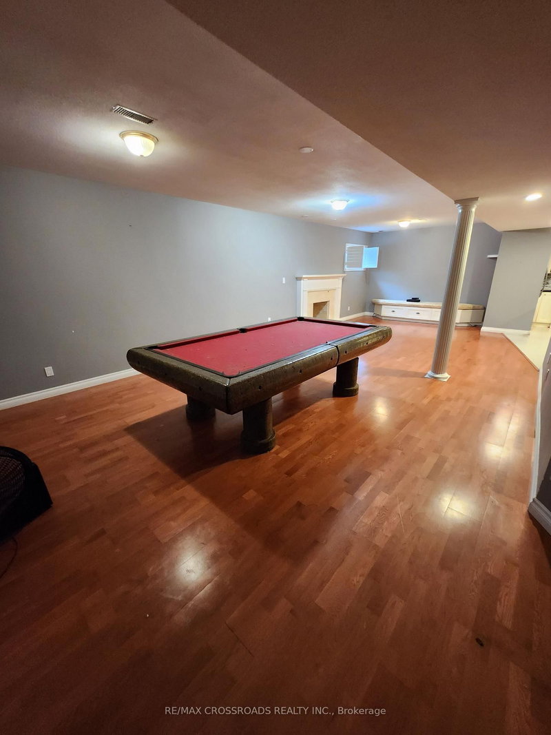 20286 Yonge St E, East Gwillimbury, L9N 1B1 | Image 3