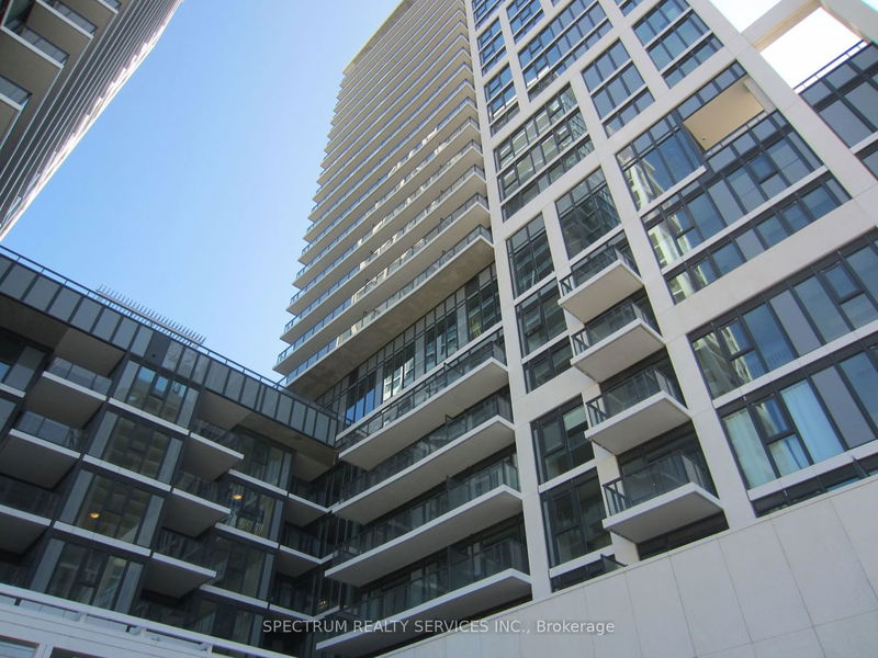 home for lease on 415-9000 Jane Street