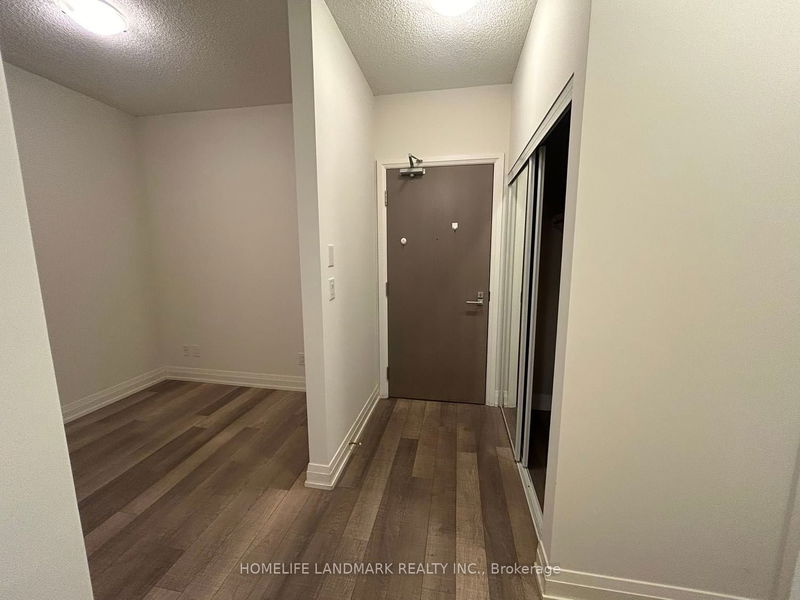 home for lease on 525-7165 Yonge Street