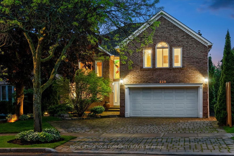 home for sale on 229 Franklin Avenue