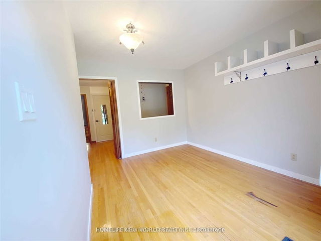 42 Ladyslipper Court