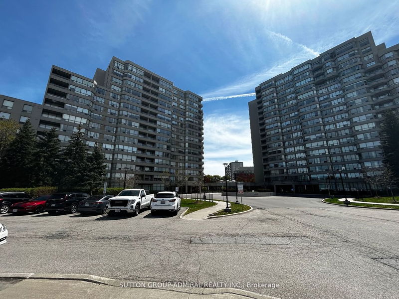 home for lease on 901-11 Townsgate Drive