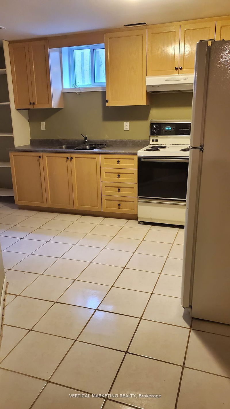 home for lease on Bsmt-37 Forester Crescent
