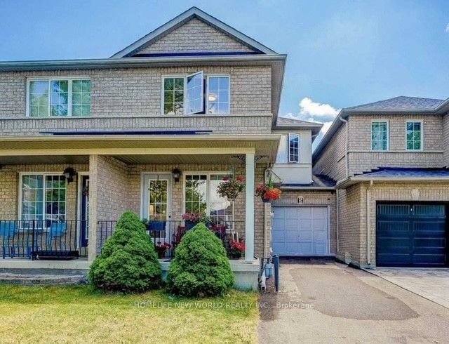 home for sale on 5 Warren Bradley Street