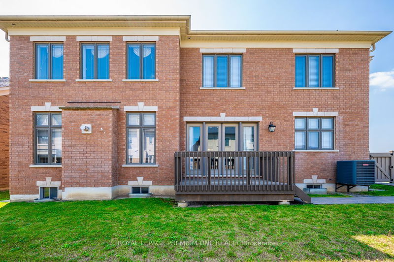 2 Appleyard Ave  Vaughan, L4H 4A4 | Image 40